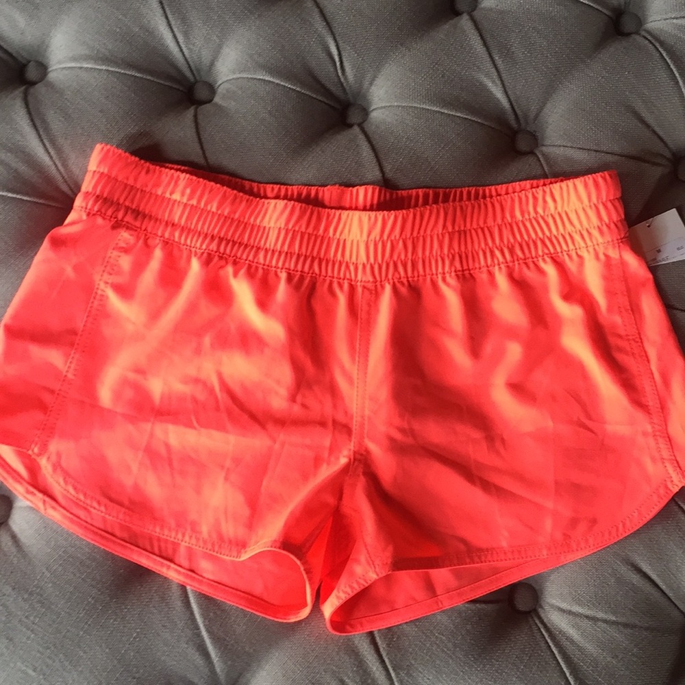 Volcom Simply Solid 2” Board Short women’s size M
